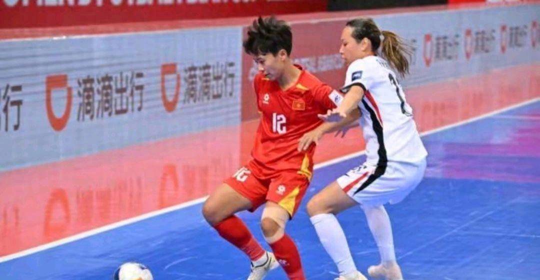 国际赛事女足代表展现出色表现，备战为国争荣的简单介绍